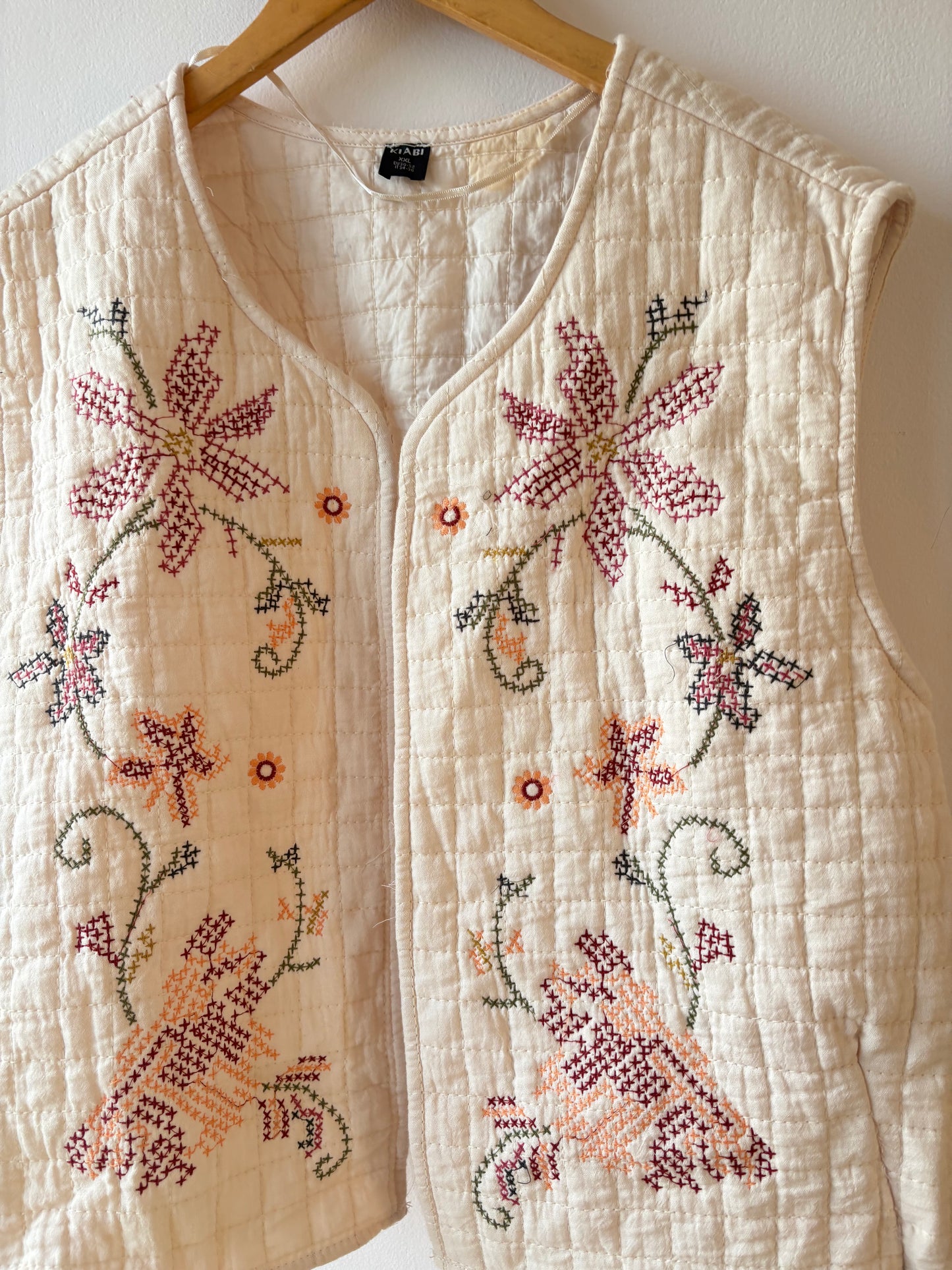 Embroidered Ivory Quilted vest