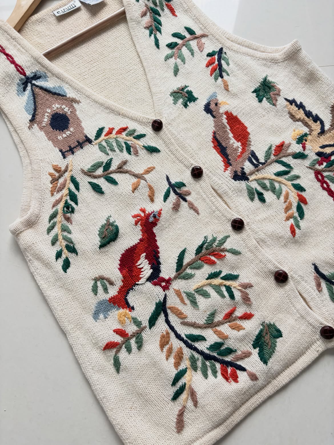 Embroidered Half Cardigan