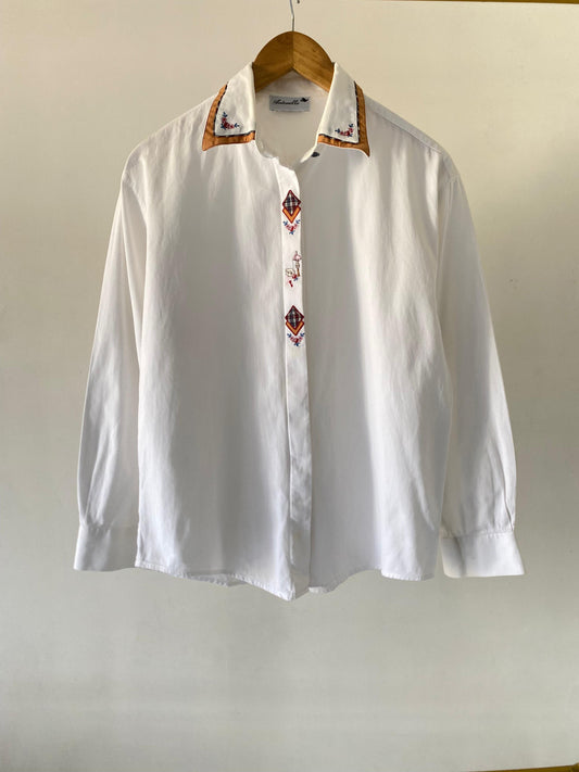 Embroidered shirt