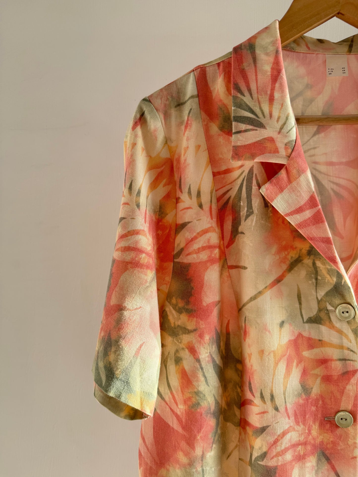 Tropical shirt / shrug