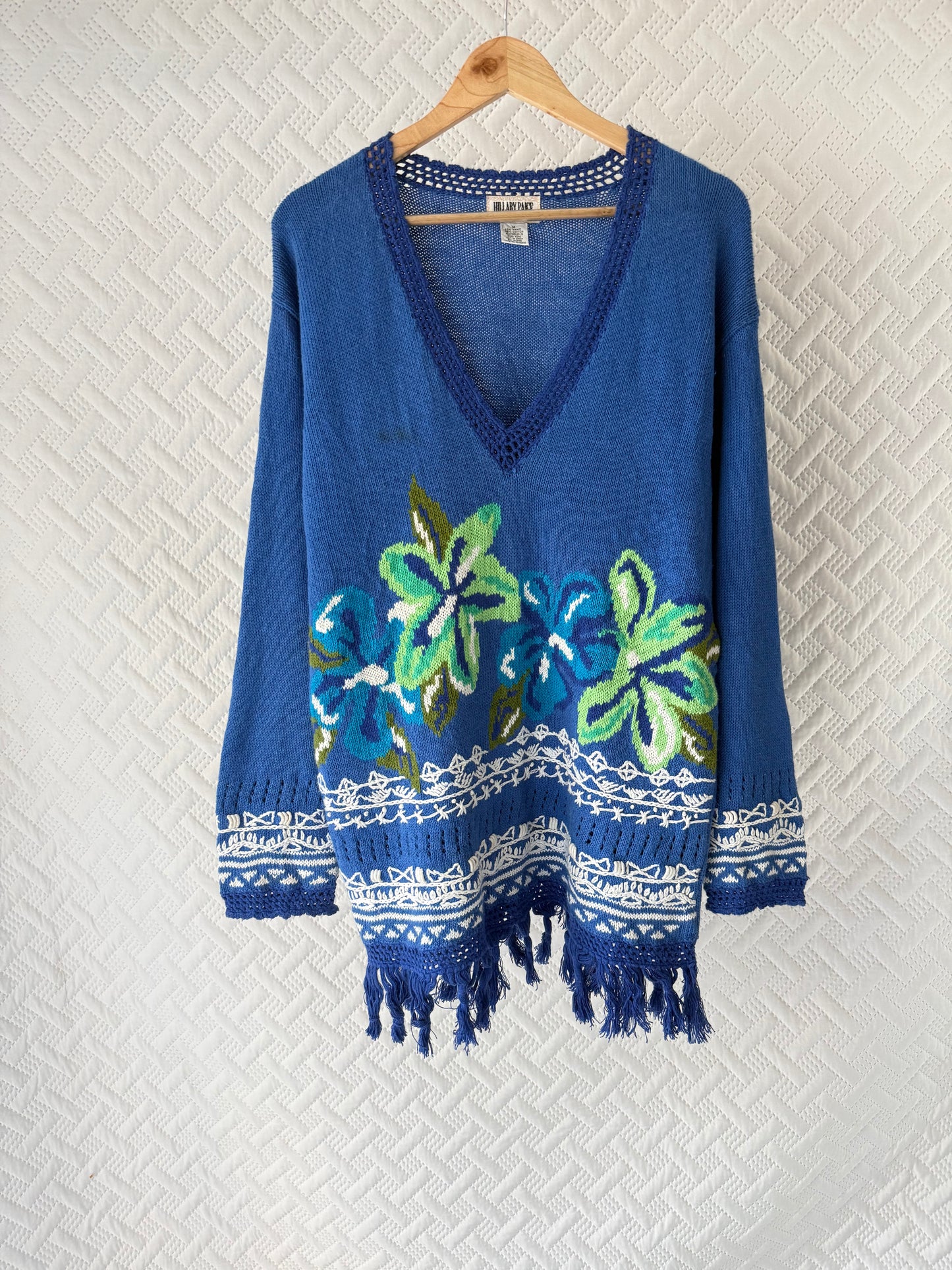 Embroidered blue tassle knit top/pullover