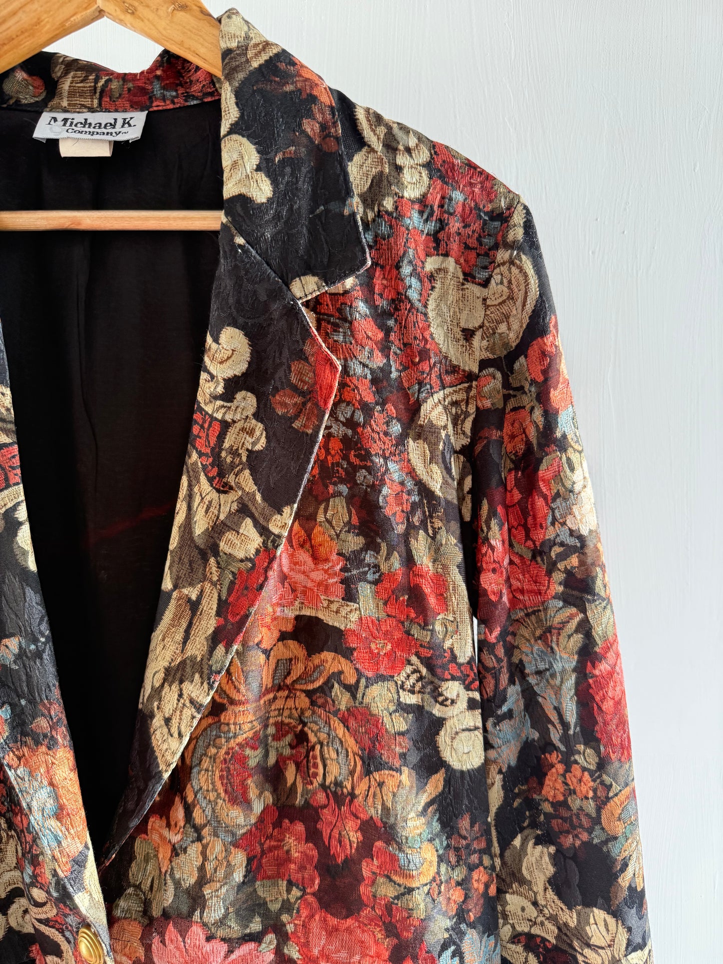 Floral embossed blazer