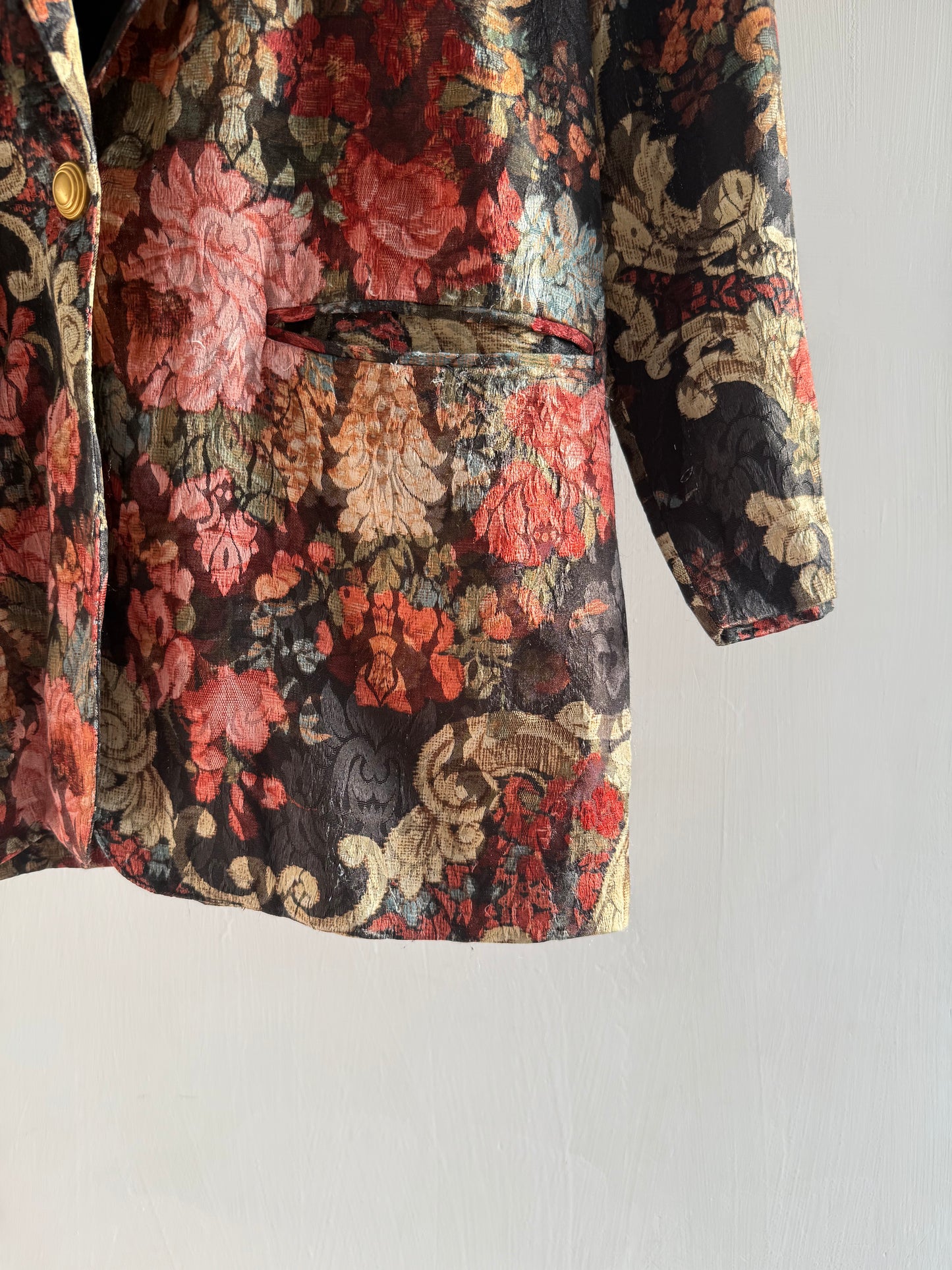 Floral embossed blazer