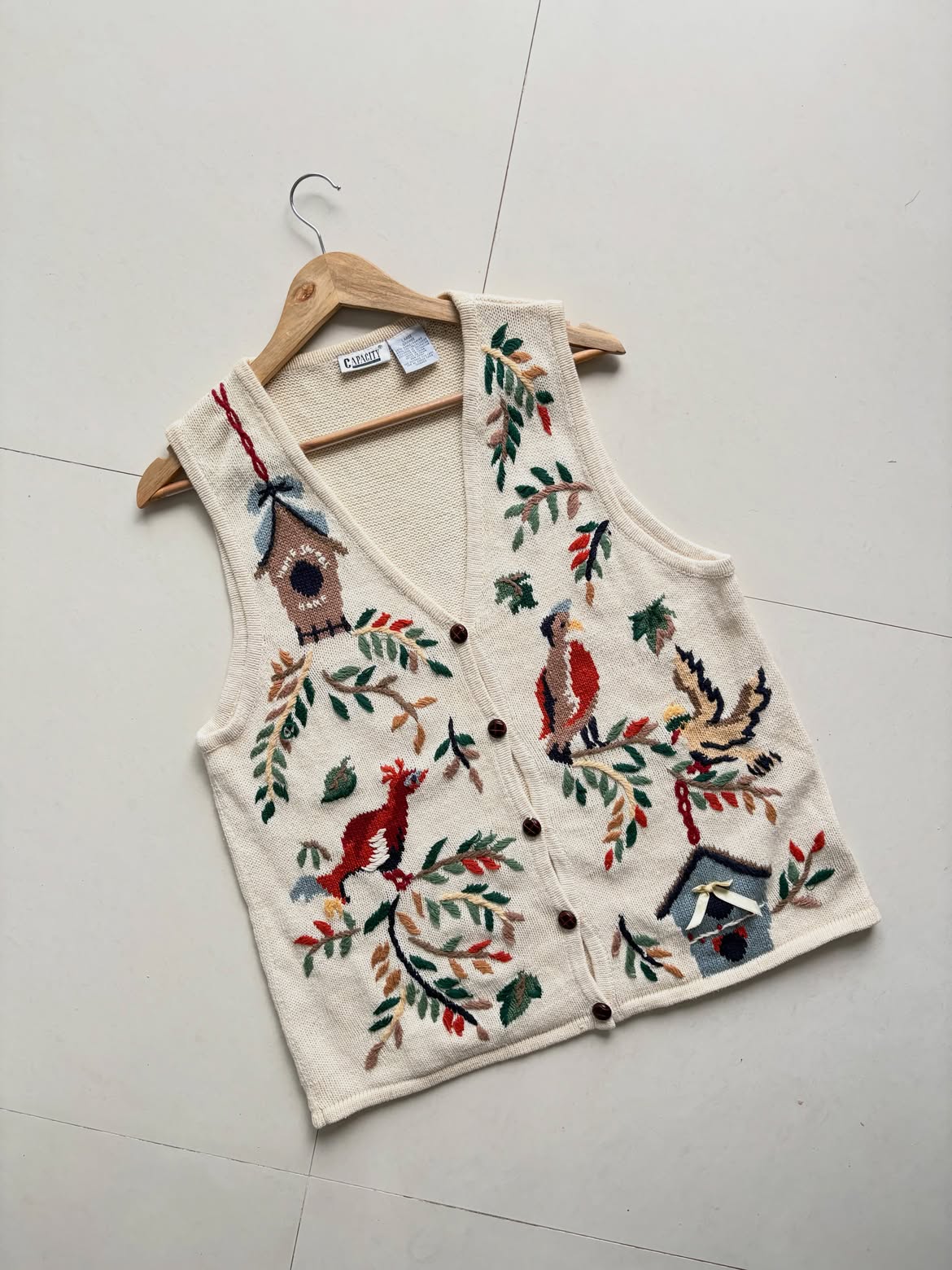 Embroidered Half Cardigan