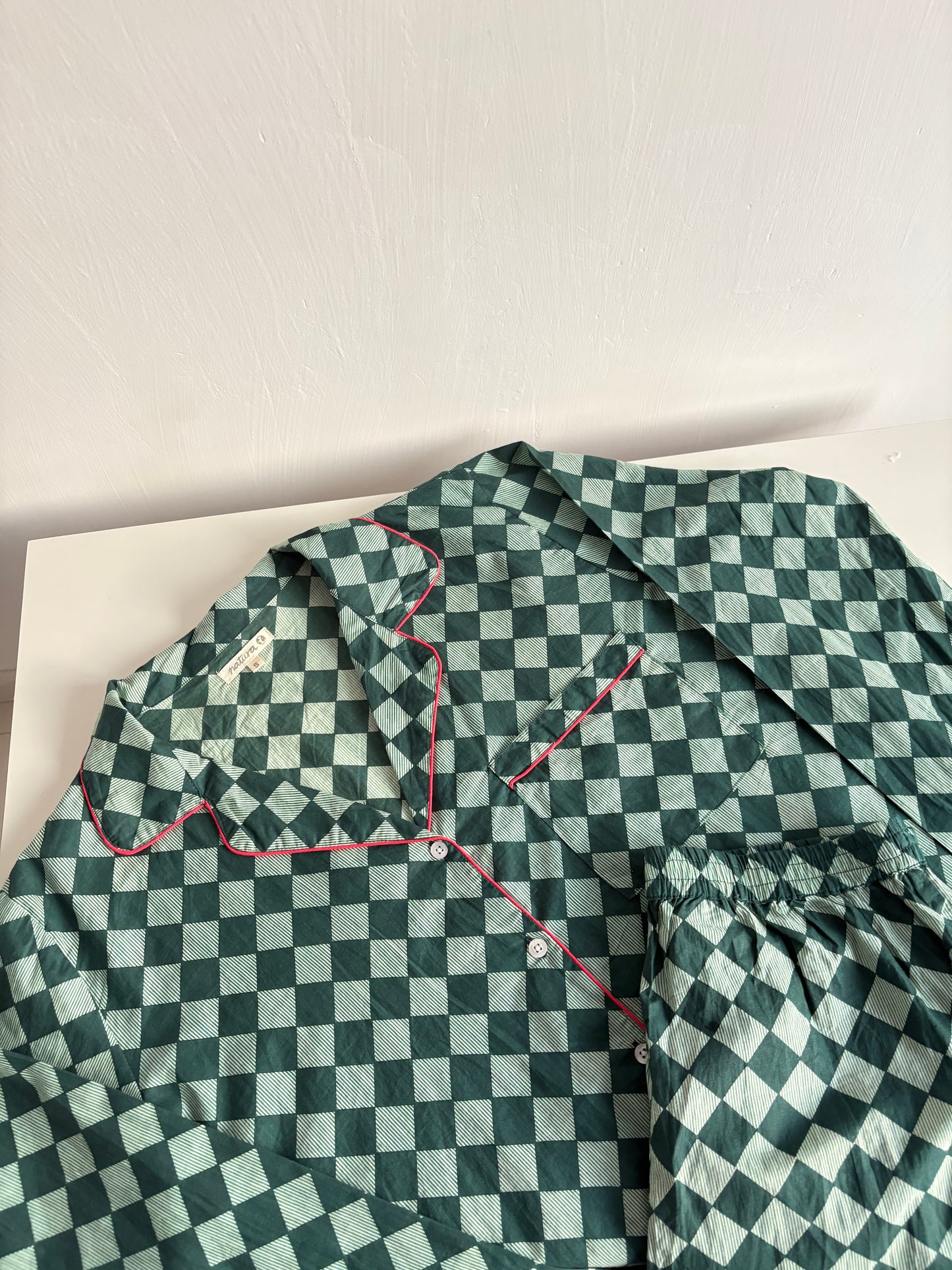 Box checkered green nightsuit with pants