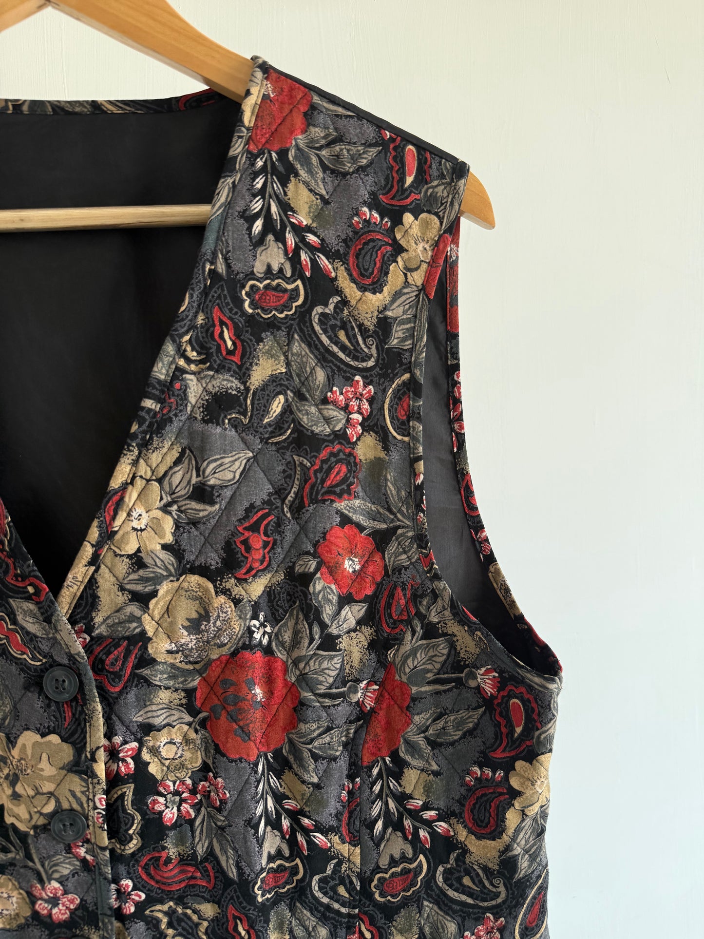 Noir Bloom Paisley Vest