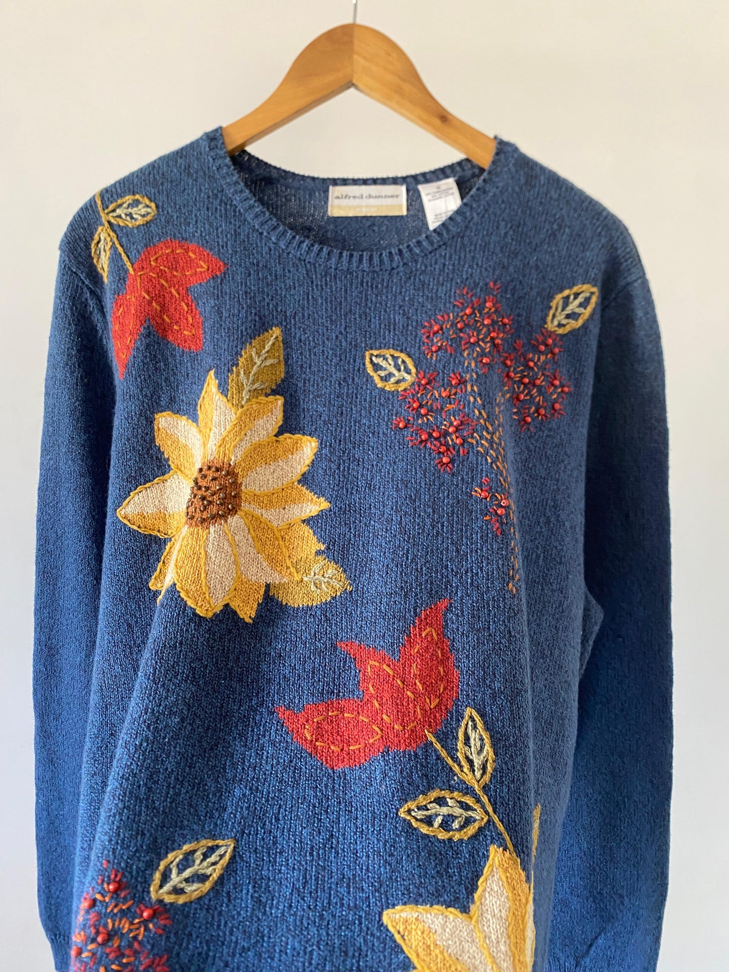Sunflower embroidered pullover