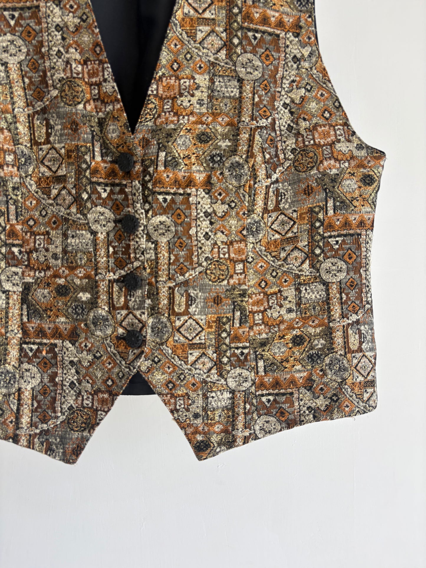 Jacquard Shimmery Vest