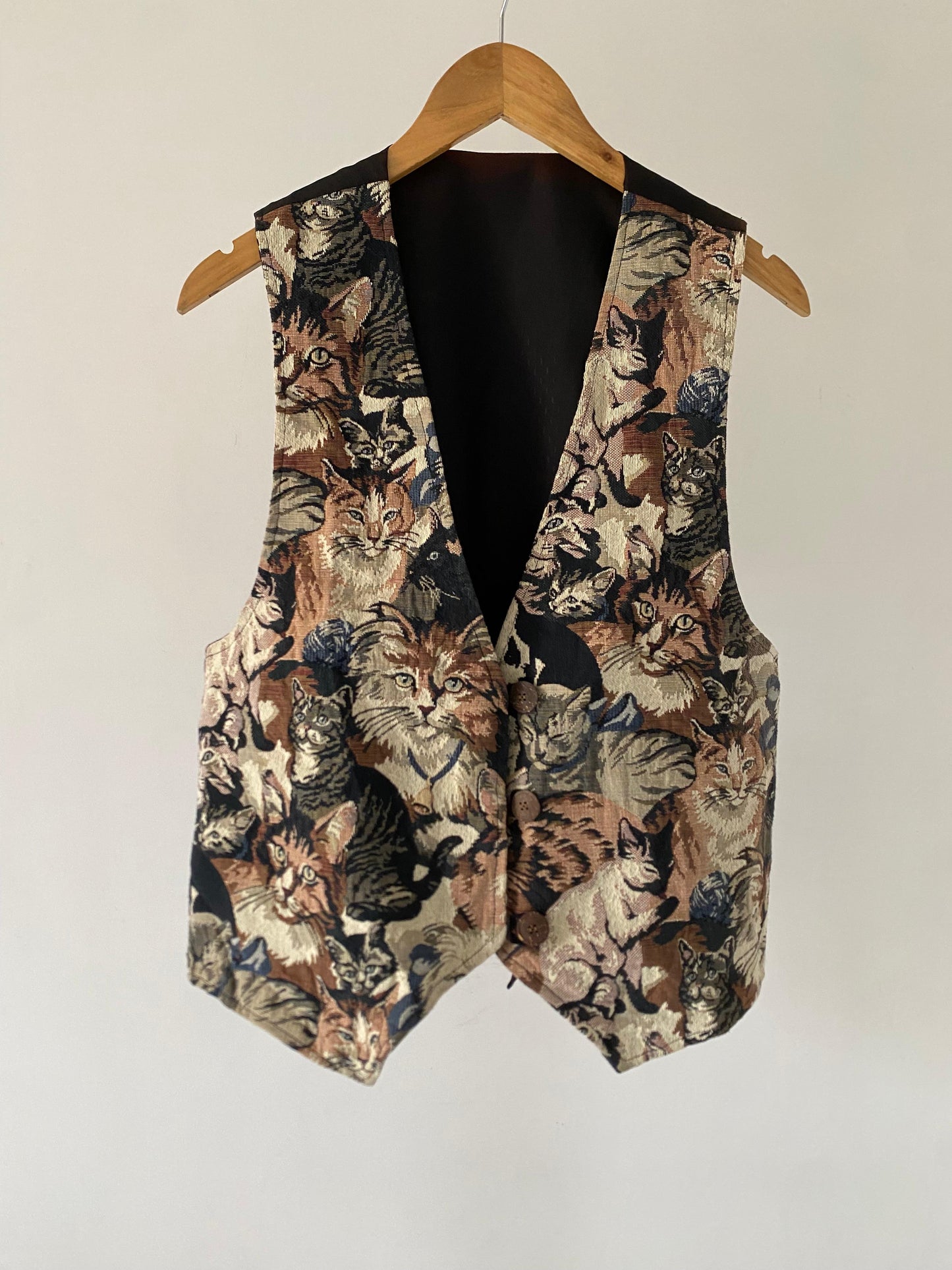 Cat tapestry vest