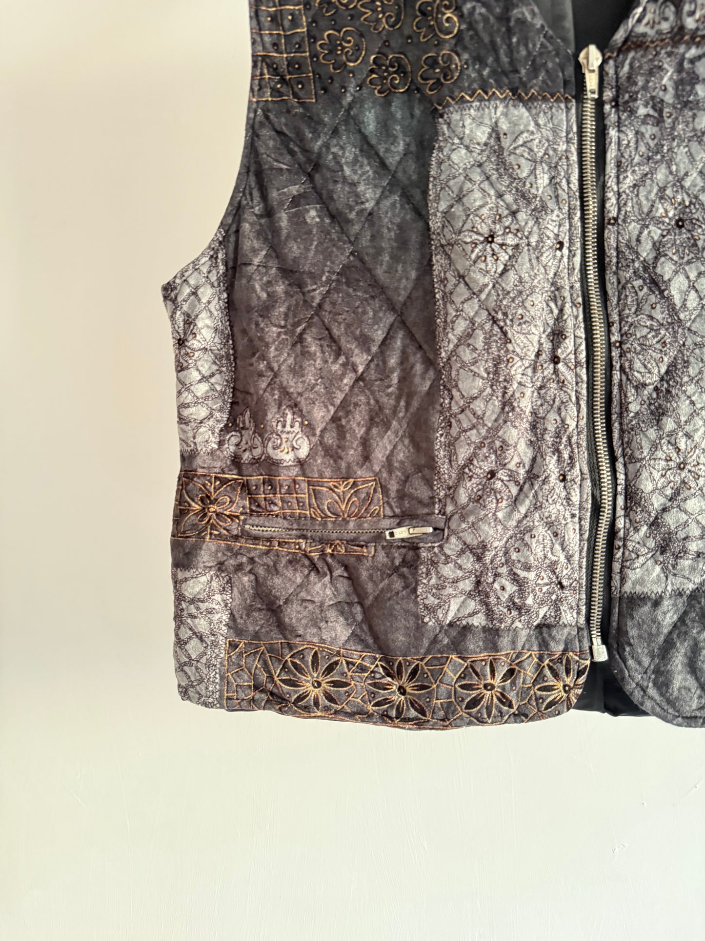 Quilted Zipper Vest