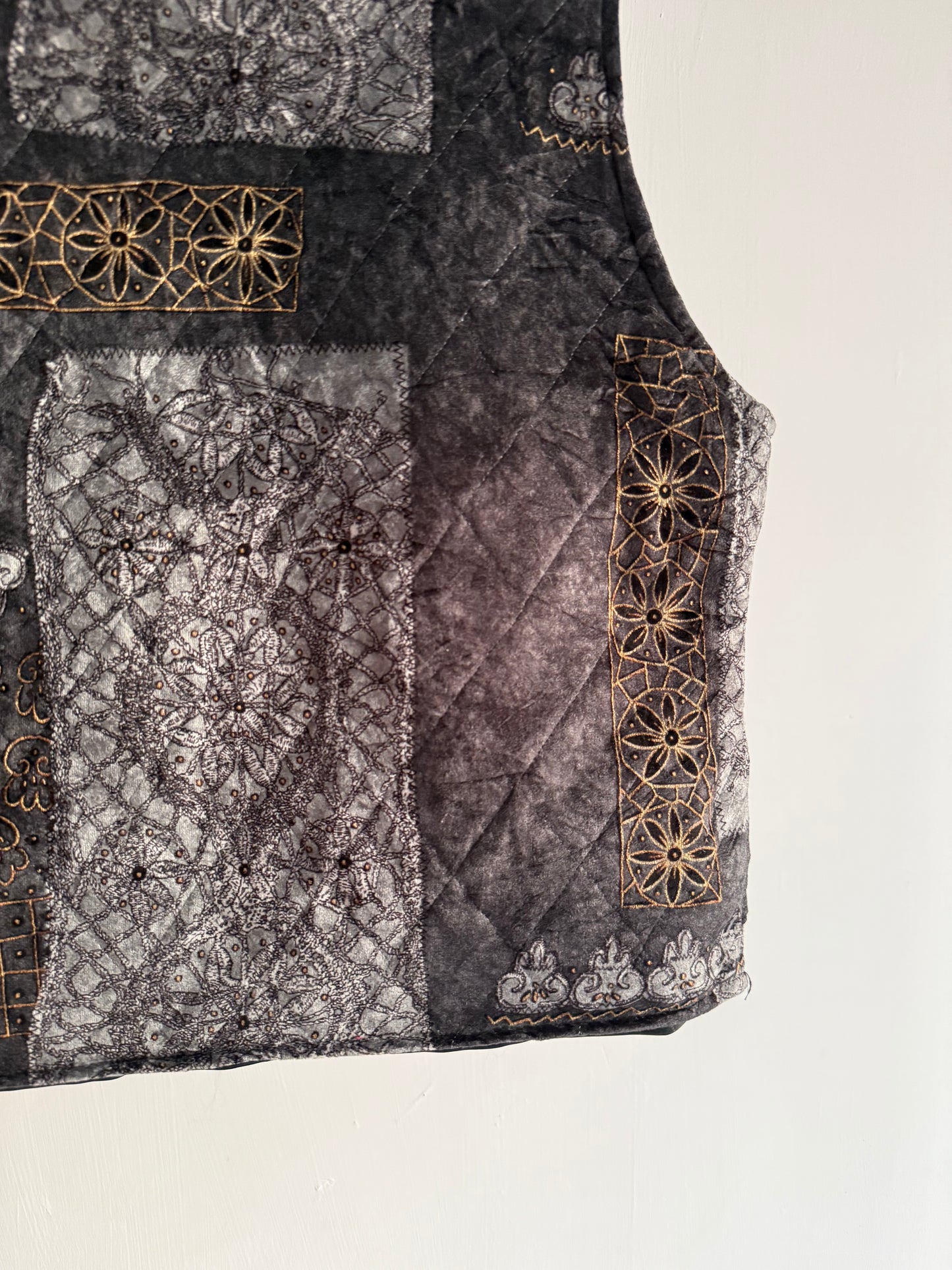Quilted Zipper Vest