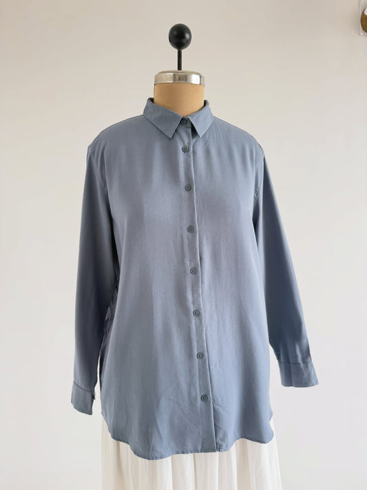 Dove Grey Uniqlo Shirt