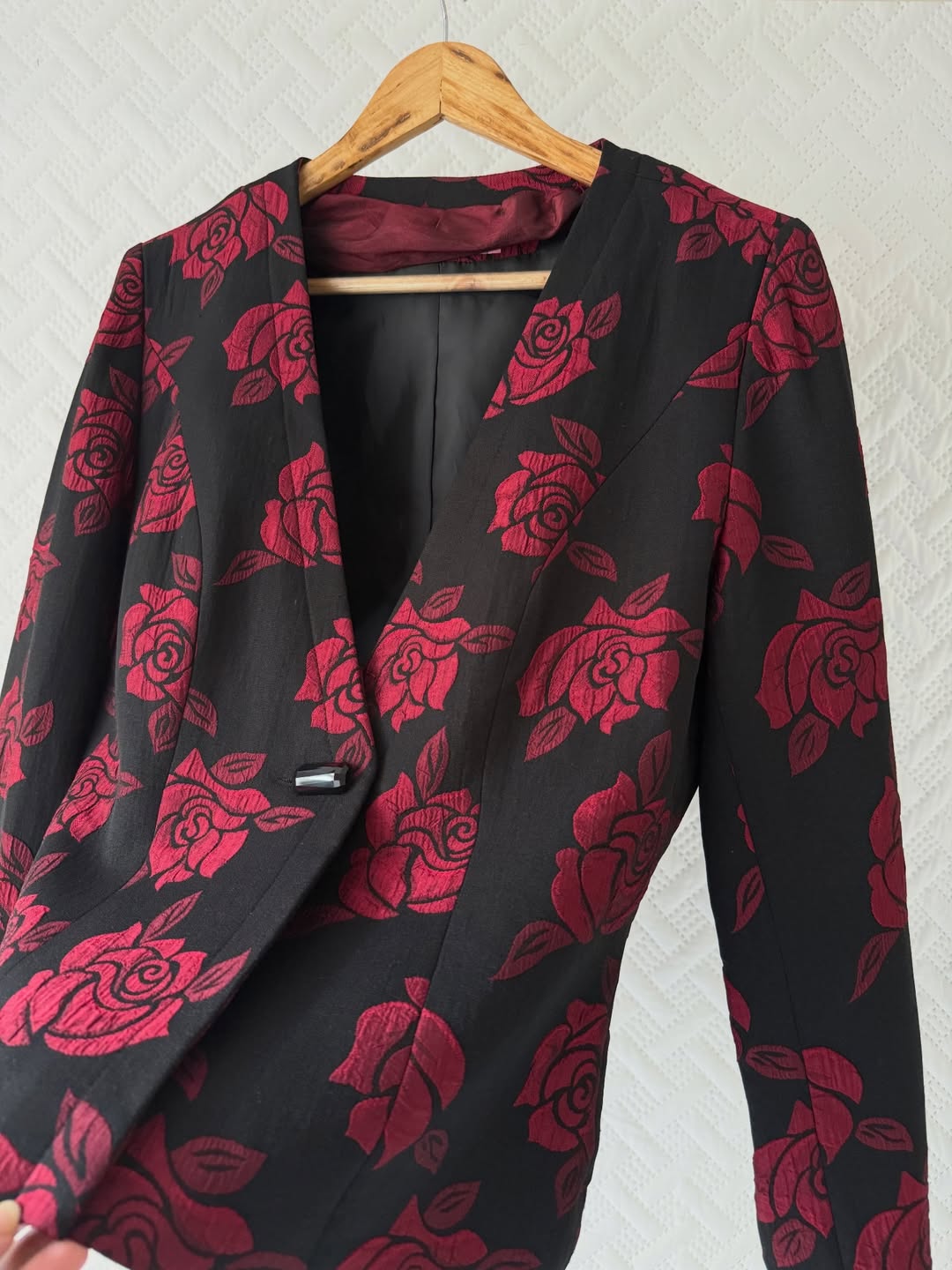Embossed rose blazer