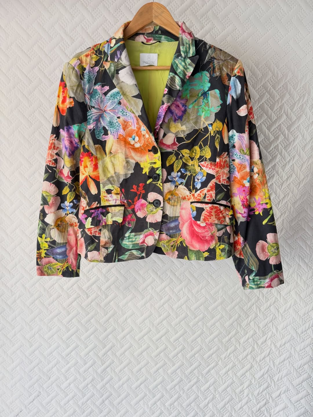 Floral printed blazer