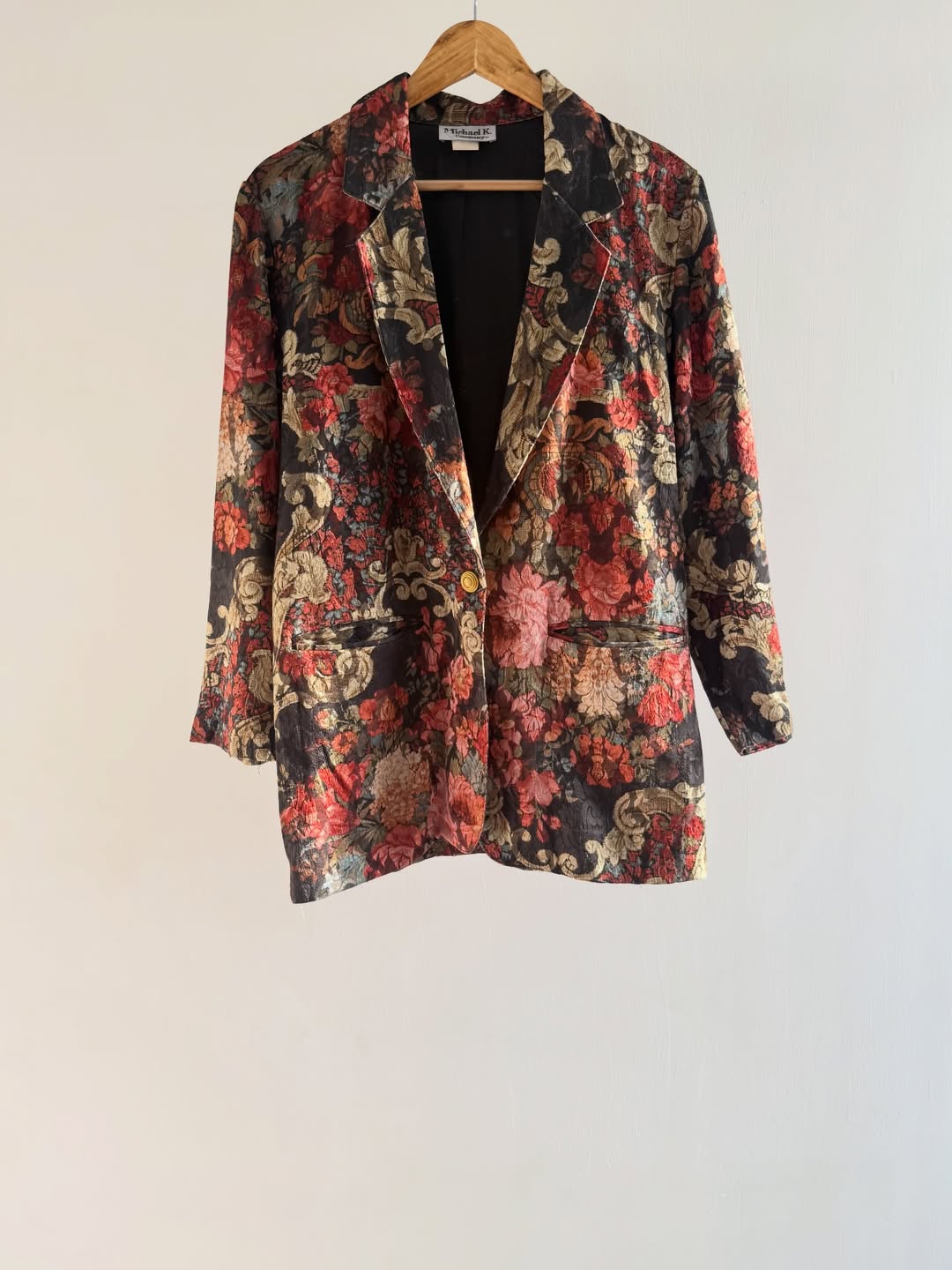 Floral embossed blazer