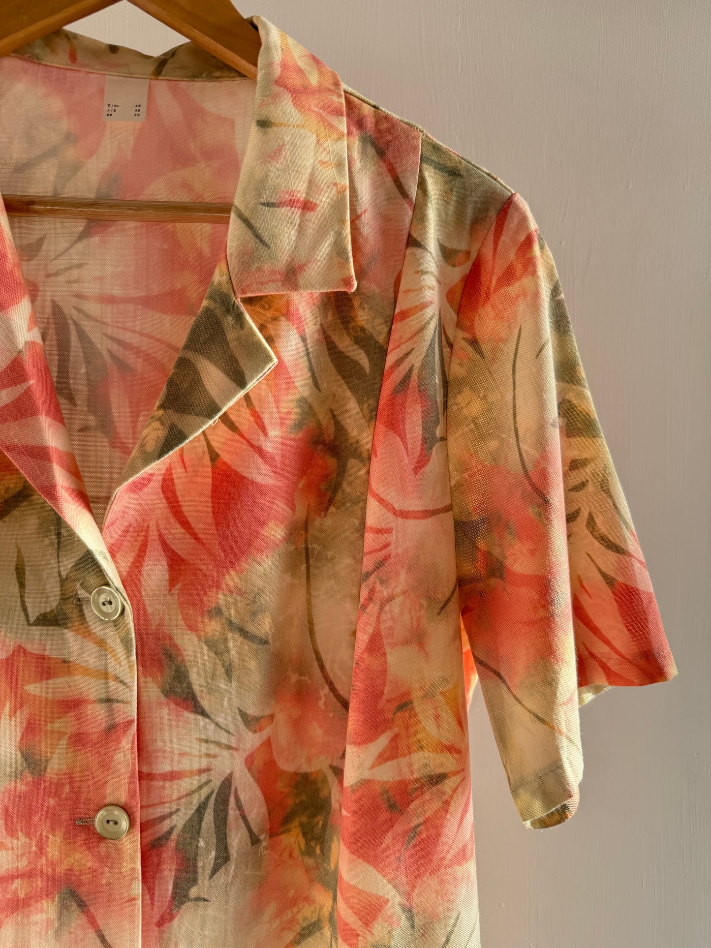 Tropical shirt / shrug