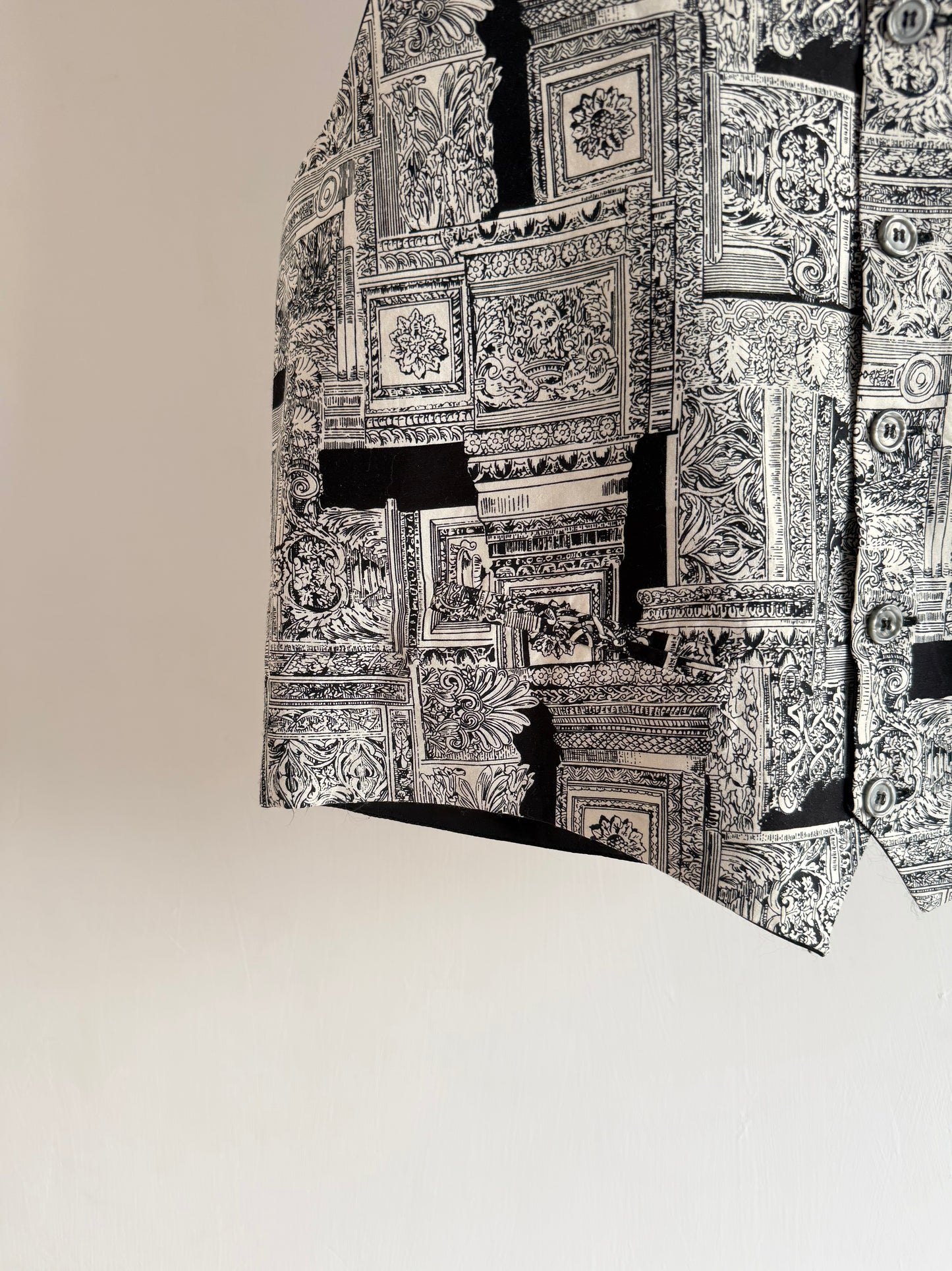 Printed Vintage Vest (B&W)