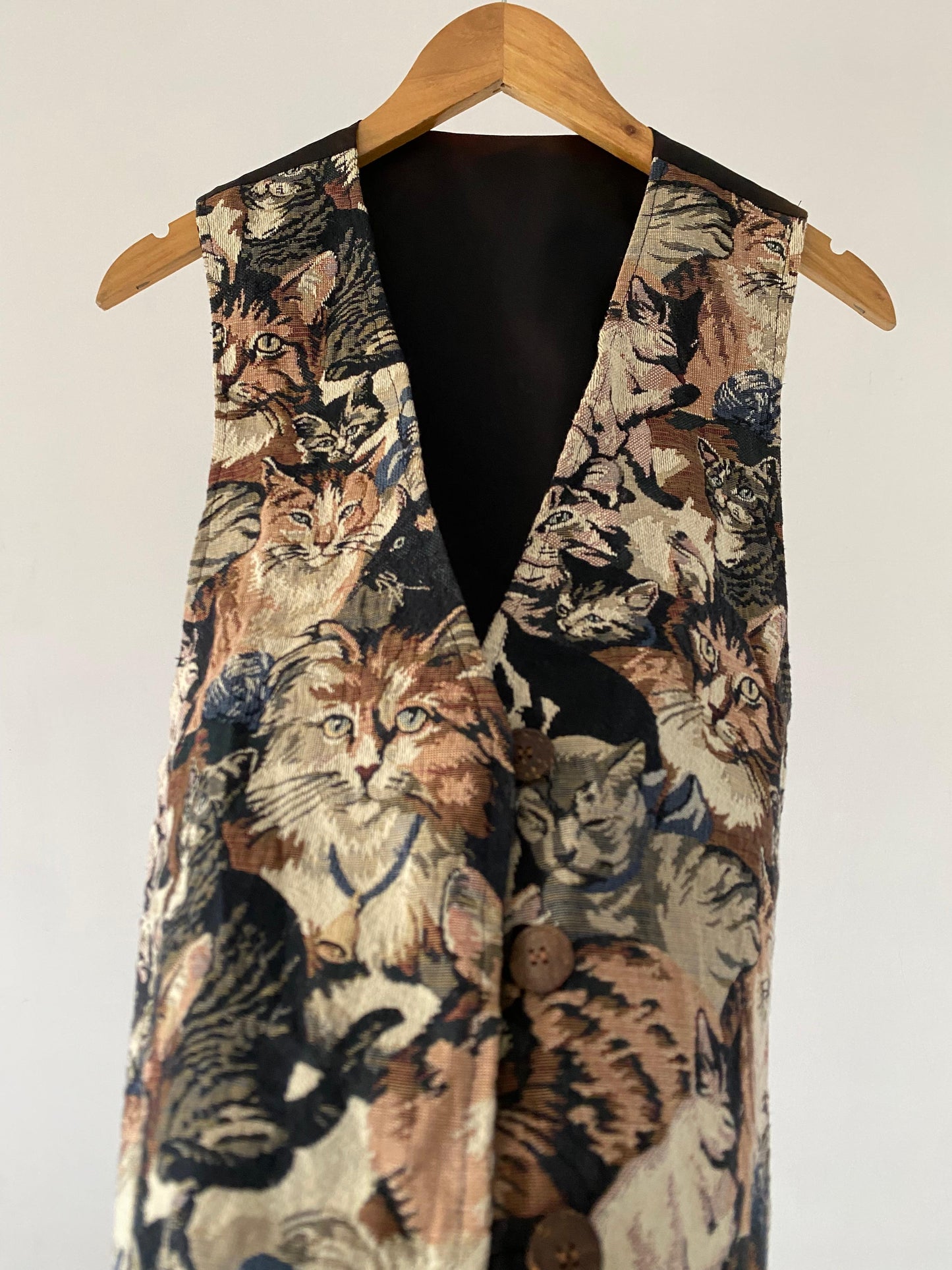 Cat tapestry vest