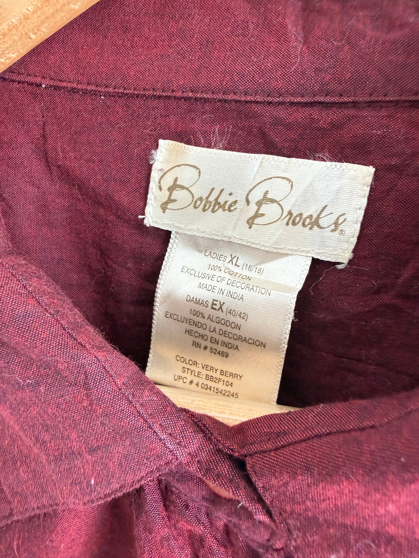 Embroidered maroon shirt