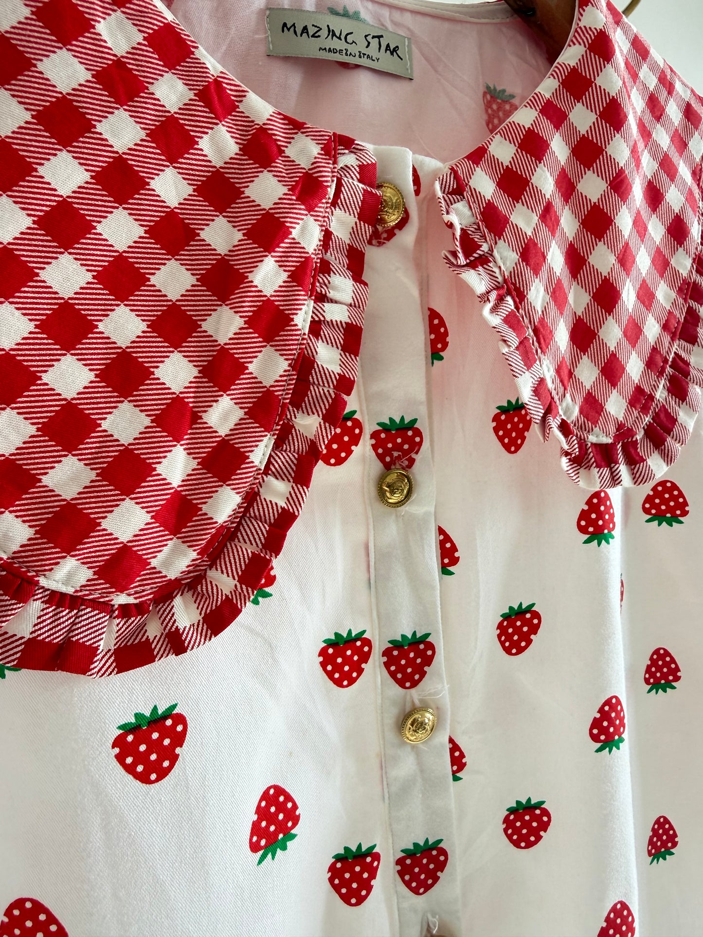 Strawberry top