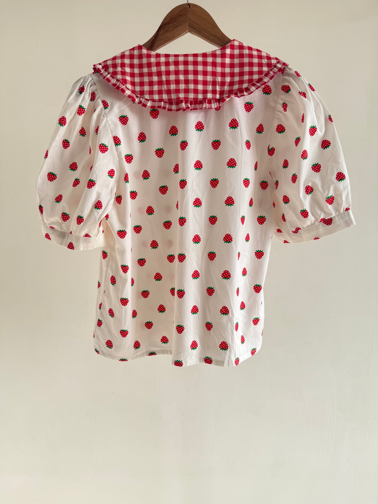 Strawberry top