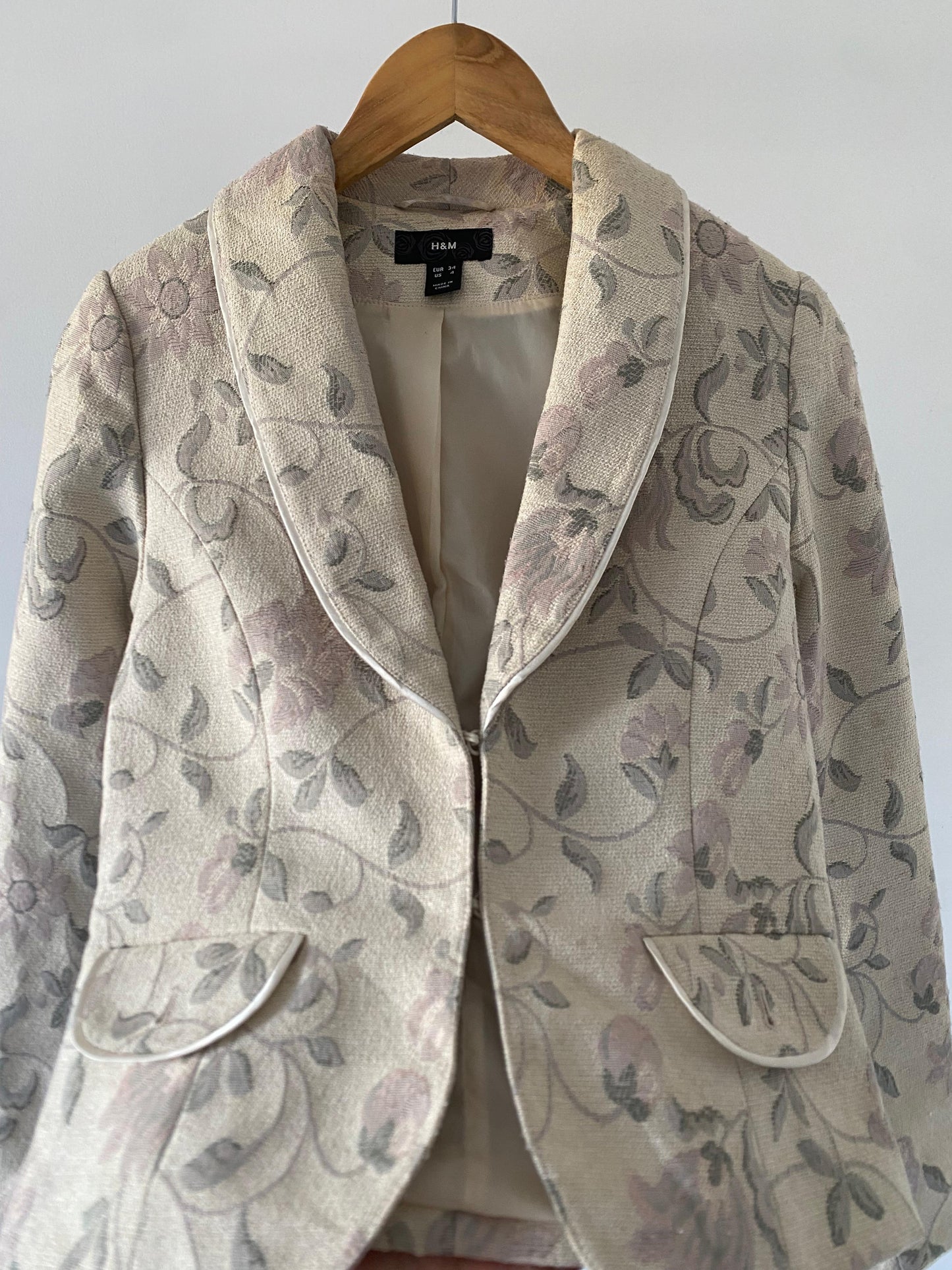 Embossed Floral Blazer