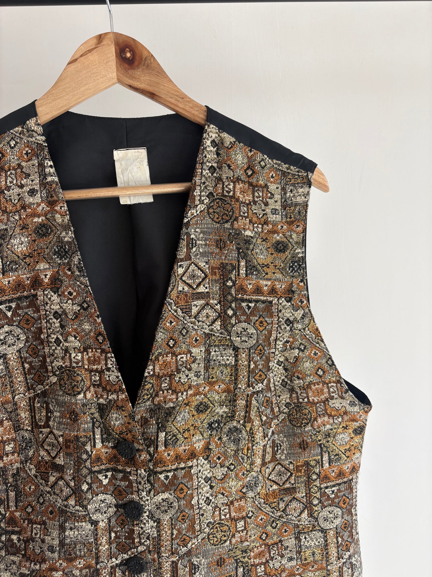 Jacquard Shimmery Vest