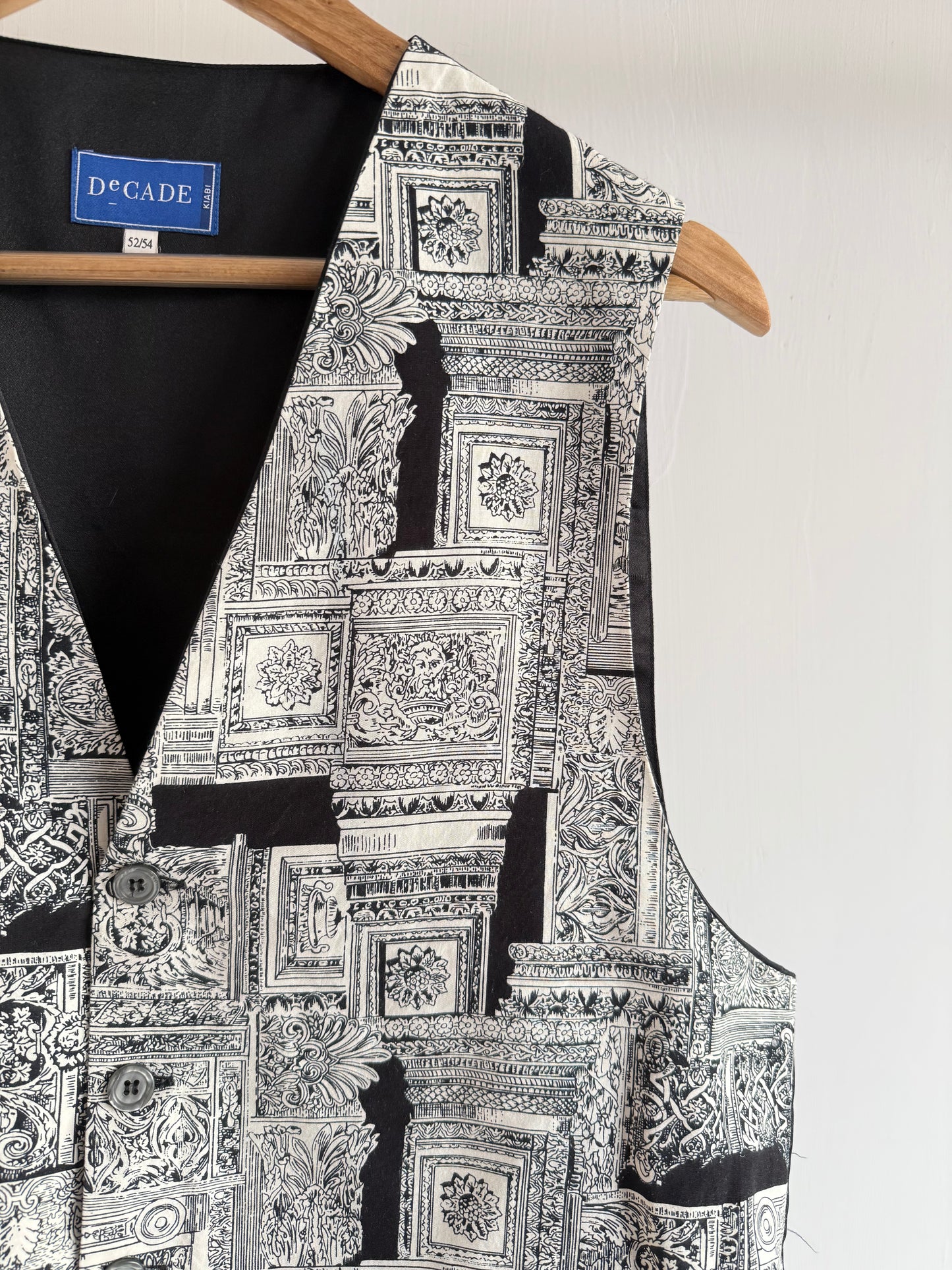 Printed Vintage Vest (B&W)