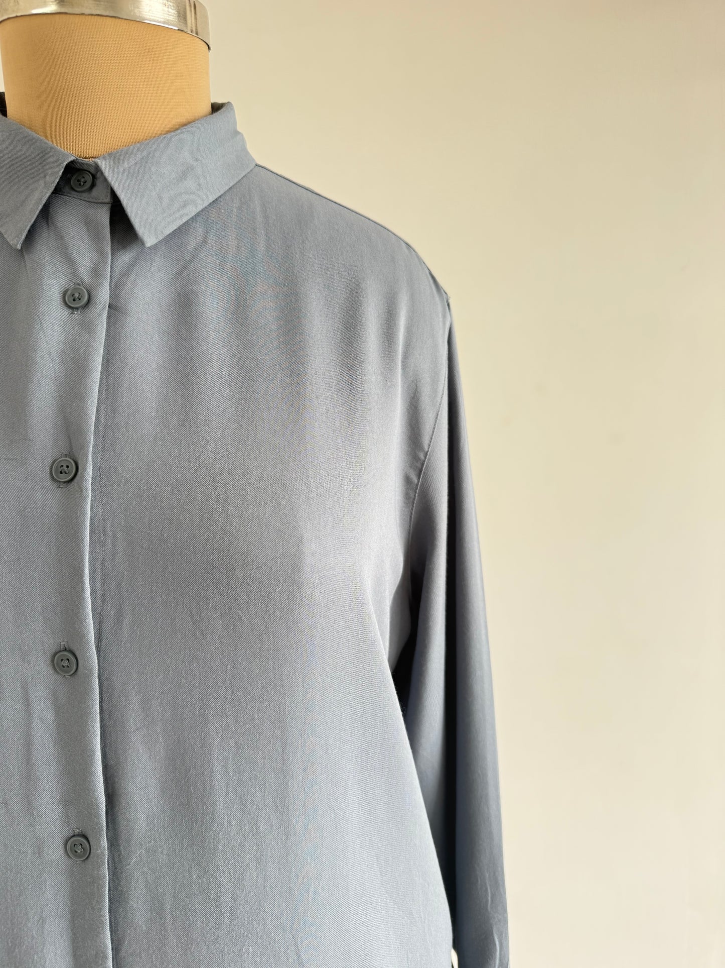 Dove Grey Uniqlo Shirt