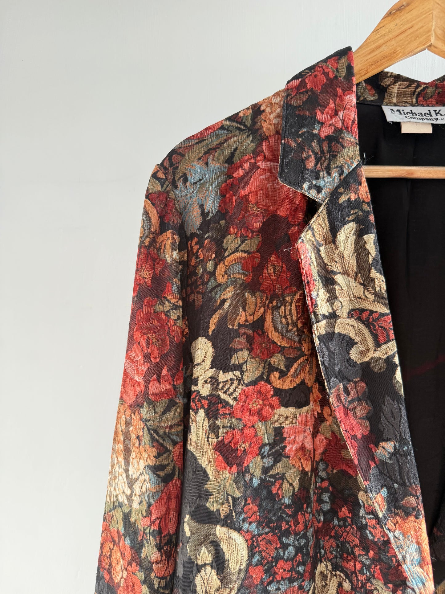 Floral embossed blazer