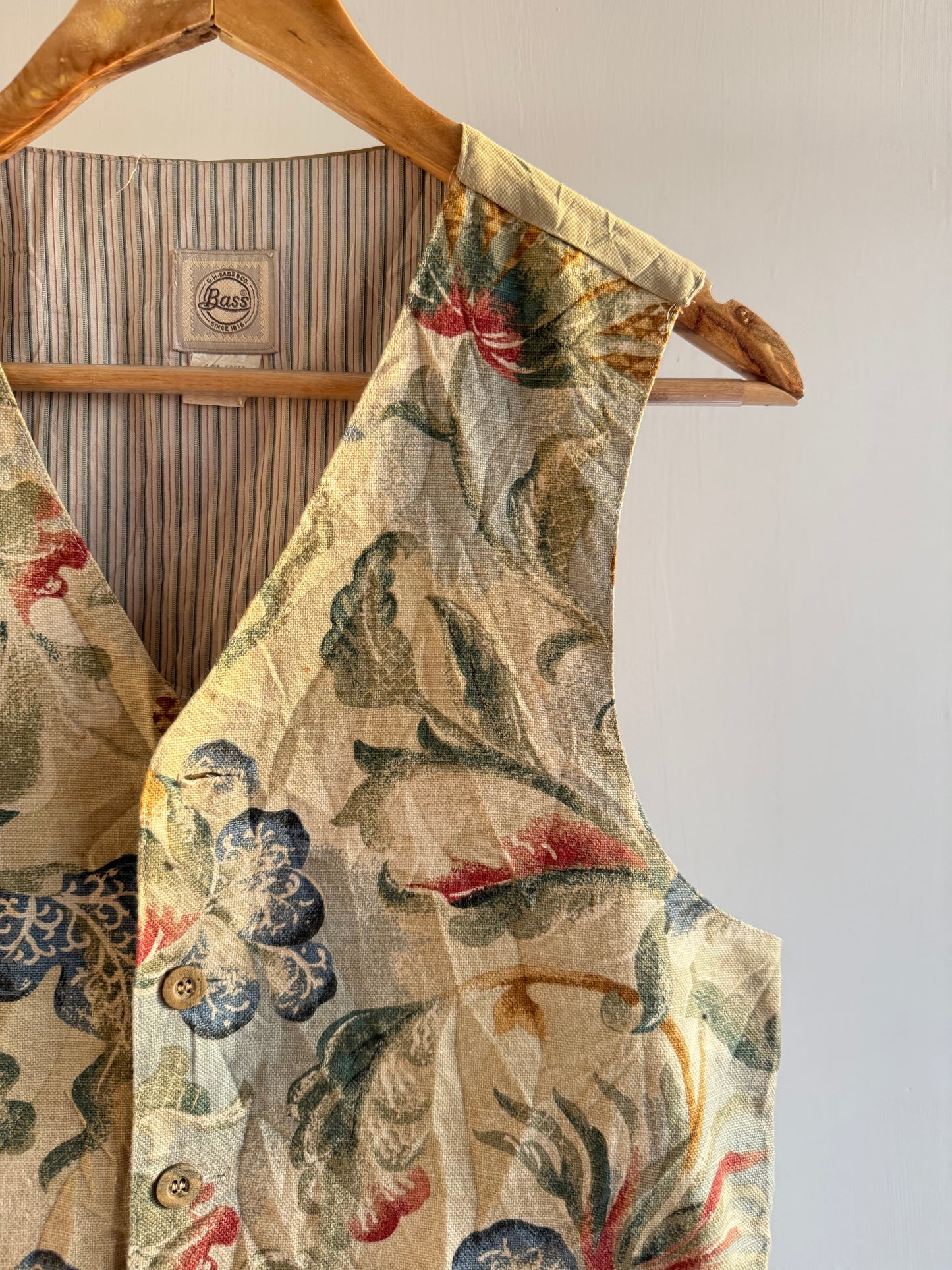 Beige Floral Printed Vest