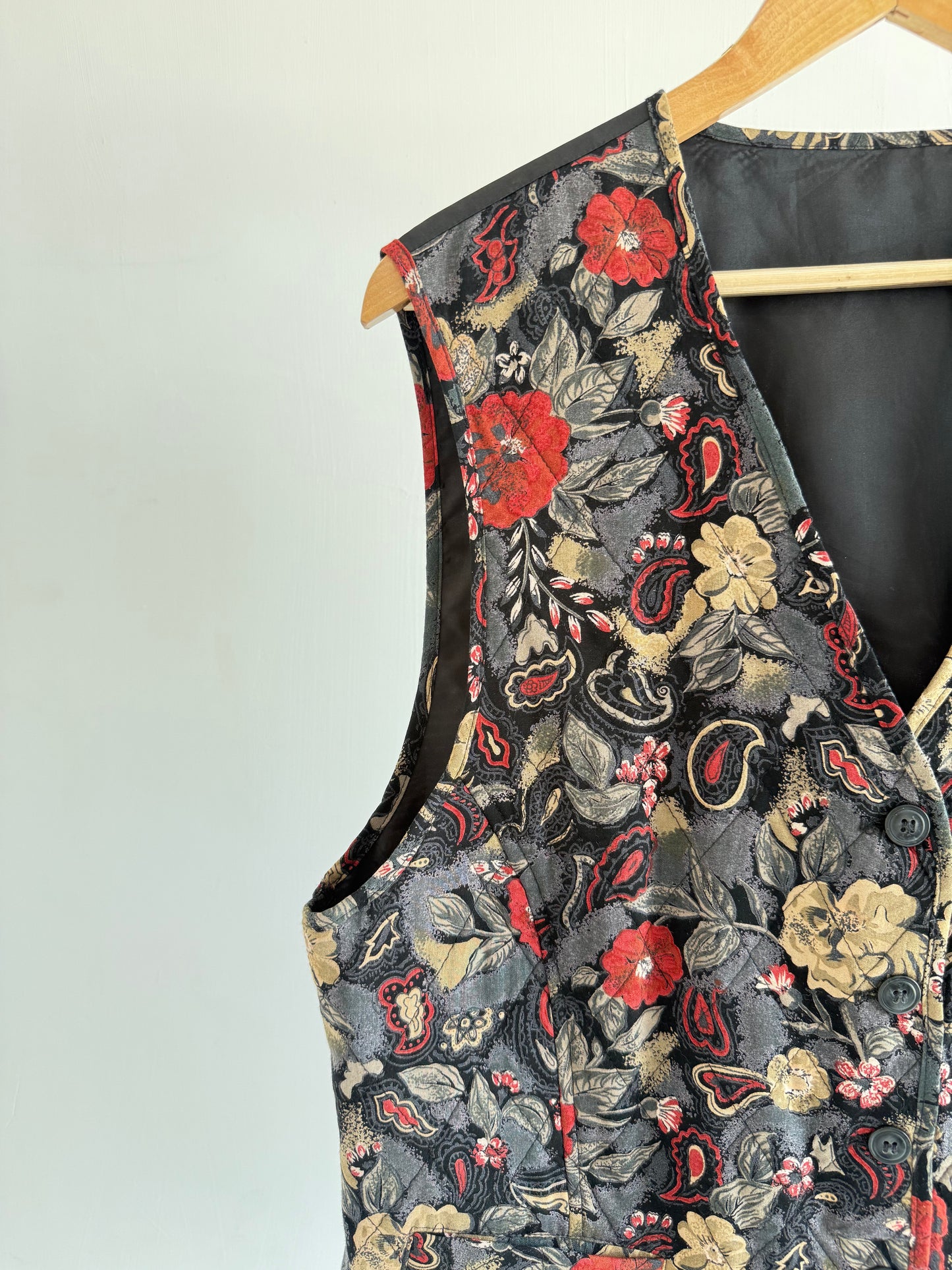 Noir Bloom Paisley Vest