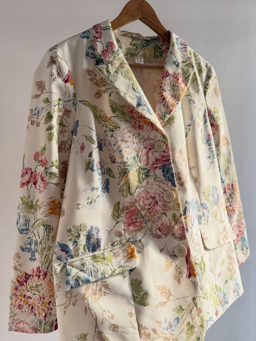 Beige Floral Printed Blazer